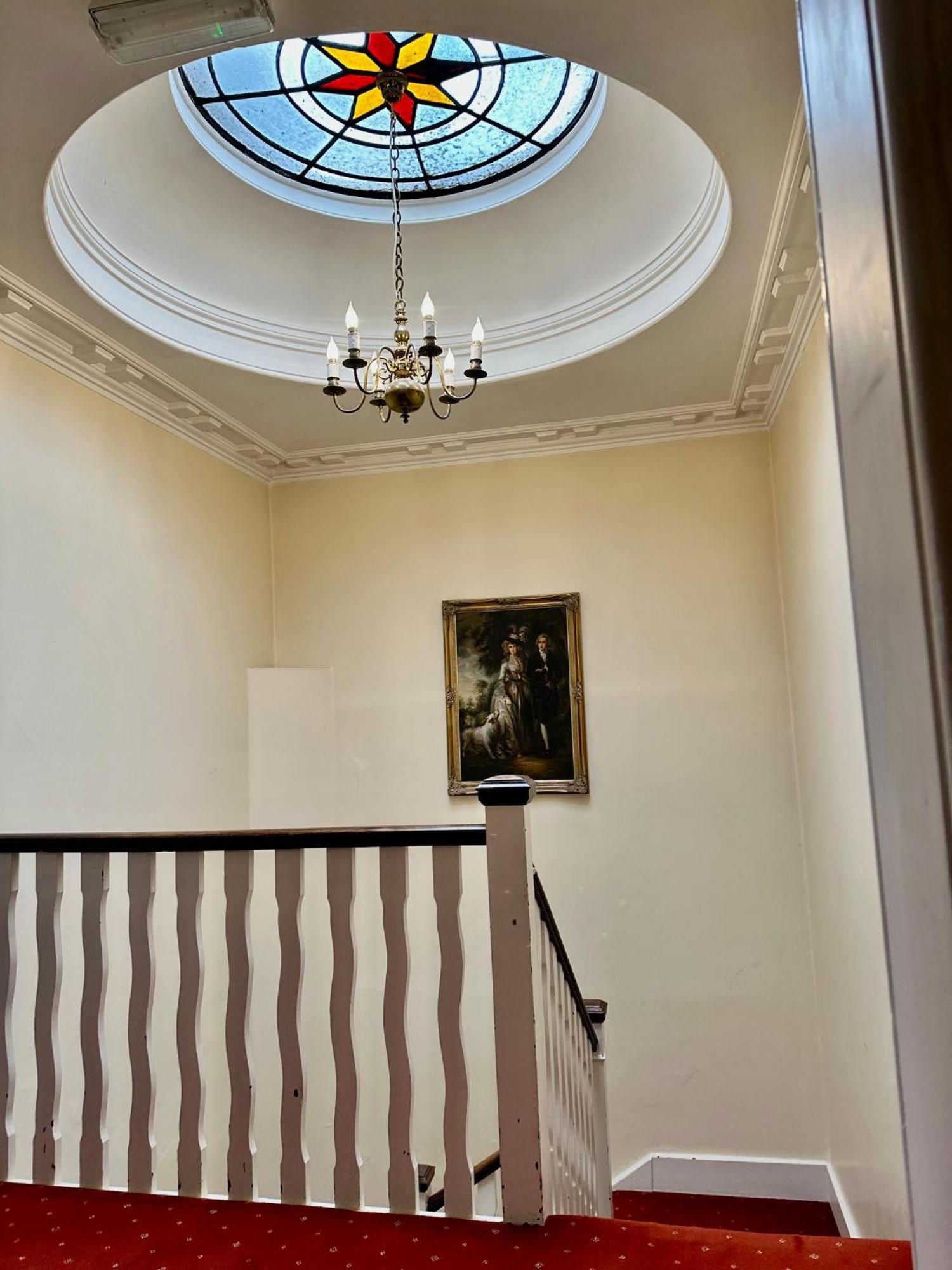 The Angel Posting House & Livery Guildford Exteriör bild